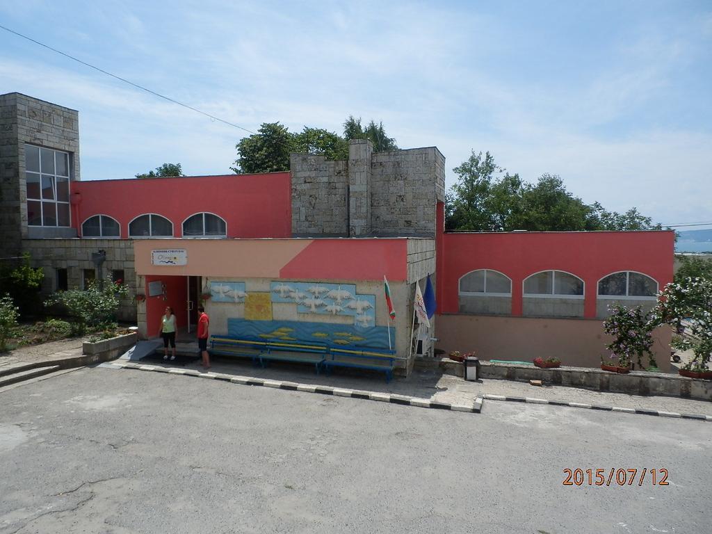 Olimpia Supersnab Hotel Балчик Экстерьер фото